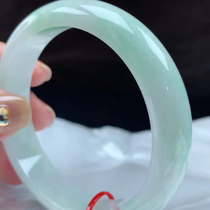 【闪购商品】翡翠手镯未镶嵌87049，