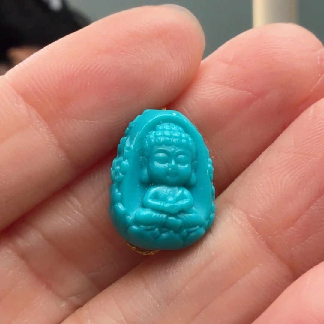 绿松石未镶嵌颈饰