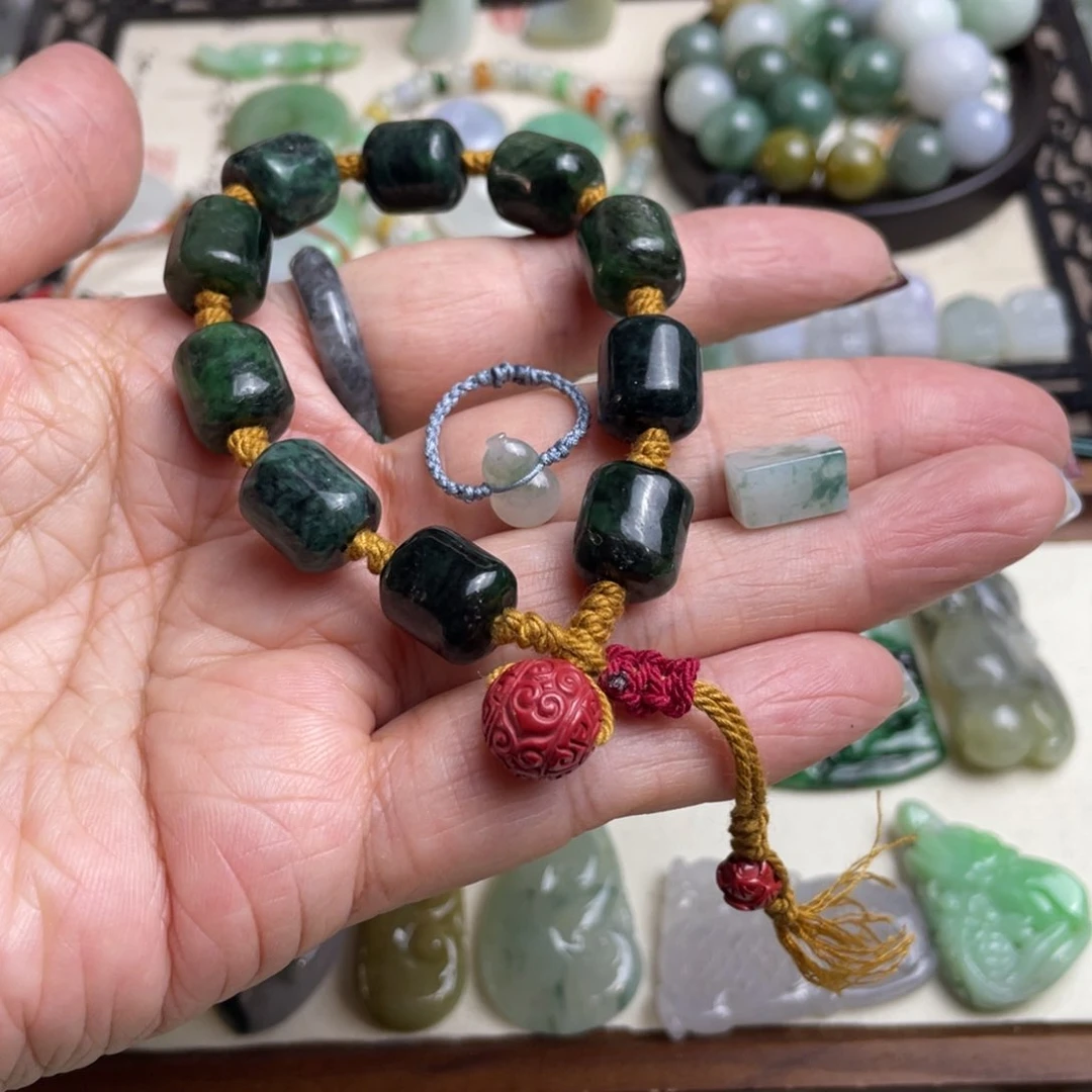 翡翠手绳未镶嵌桃*设计夸手链