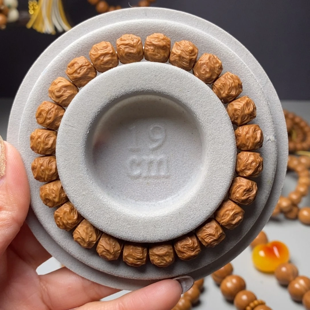 天***梦猴头核桃吊坠猴头核桃