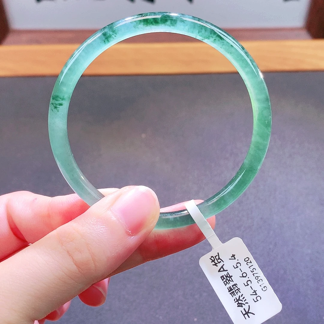 翡翠未镶嵌手镯天然翡翠