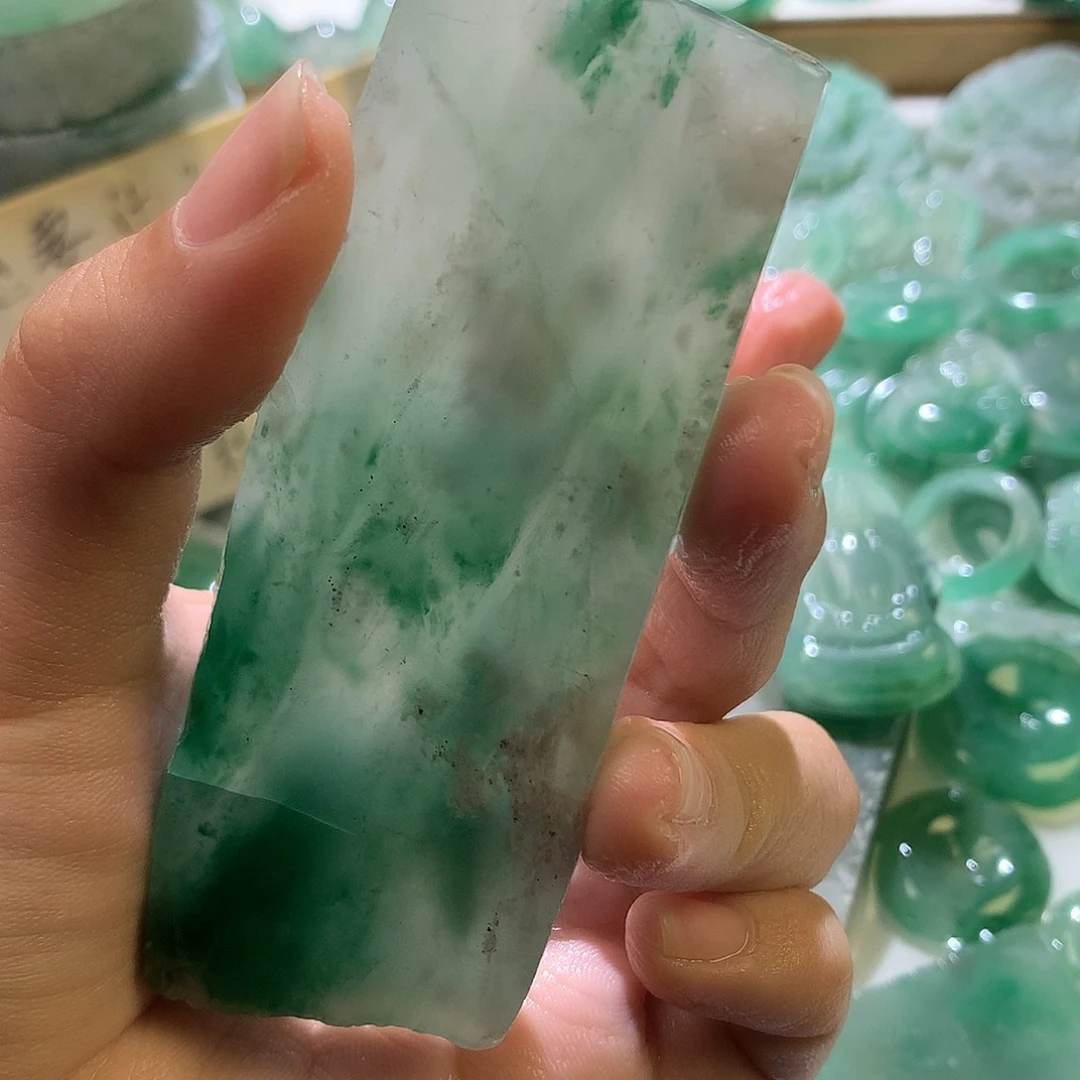 石英质玉未镶嵌珠宝半成品