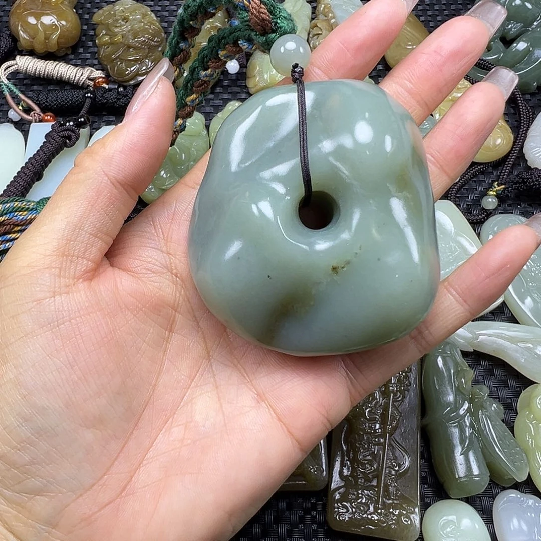 和田玉未镶嵌吊坠(不含链)