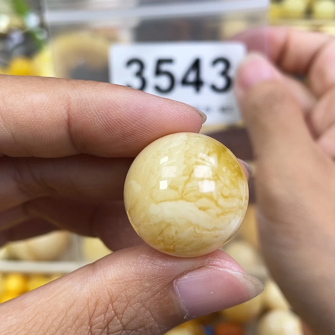 琥珀未镶嵌珠宝奇石21.4