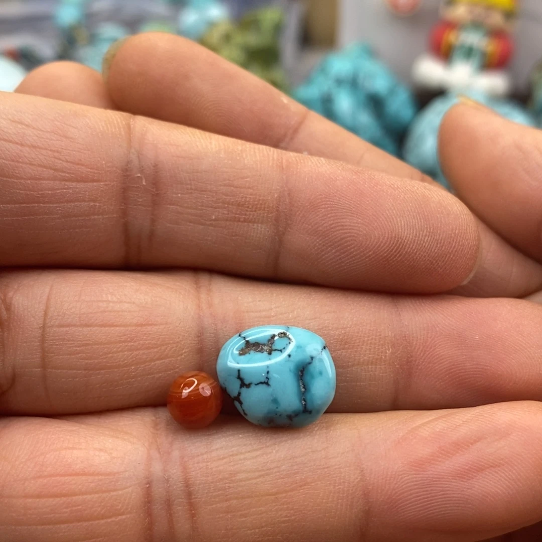 南红玛瑙未镶嵌珠宝奇石