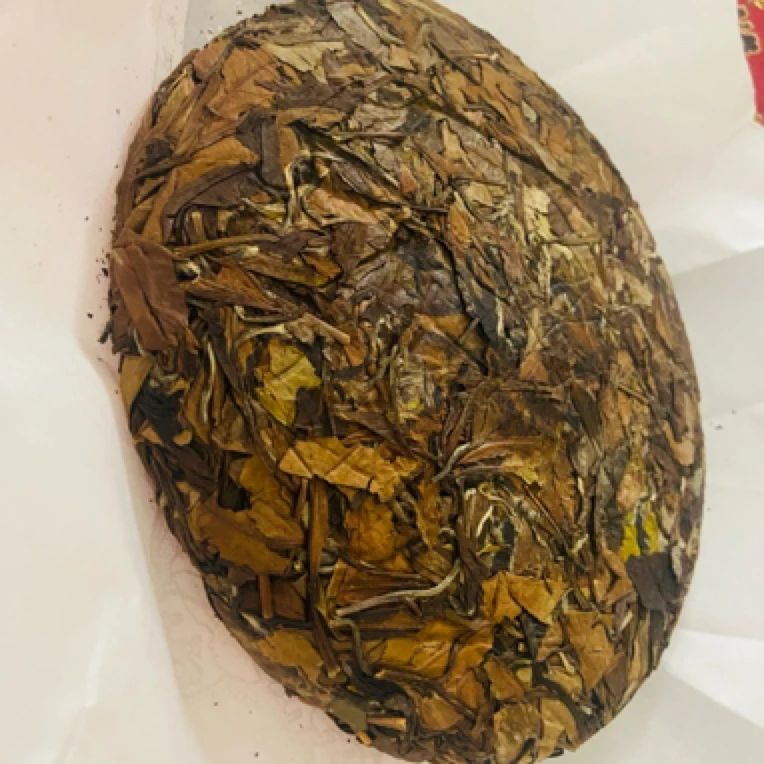 蕾蕾严选——2015年春寿眉，木质香，蜜枣甜，汤感厚重，甜润饱满