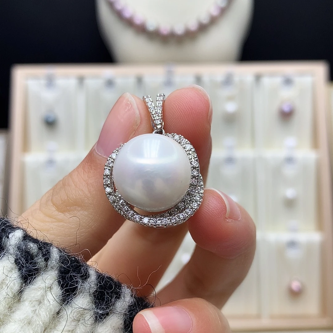 合金淡水珍珠颈饰