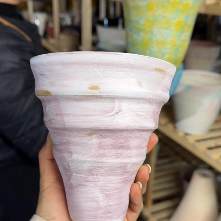 景德镇桌面陶瓷花盆