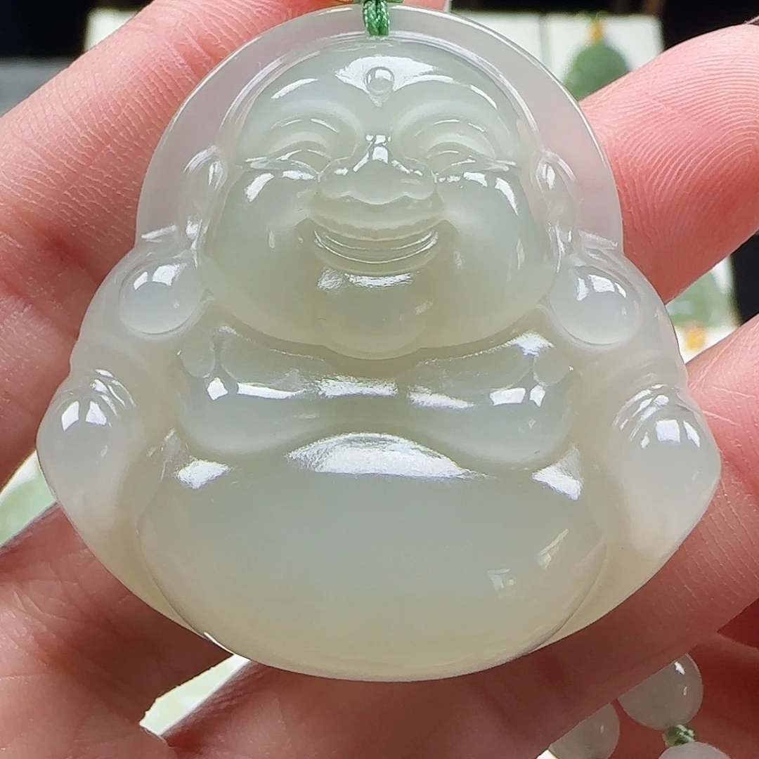 和田玉18K金镶嵌吊坠(赠链)