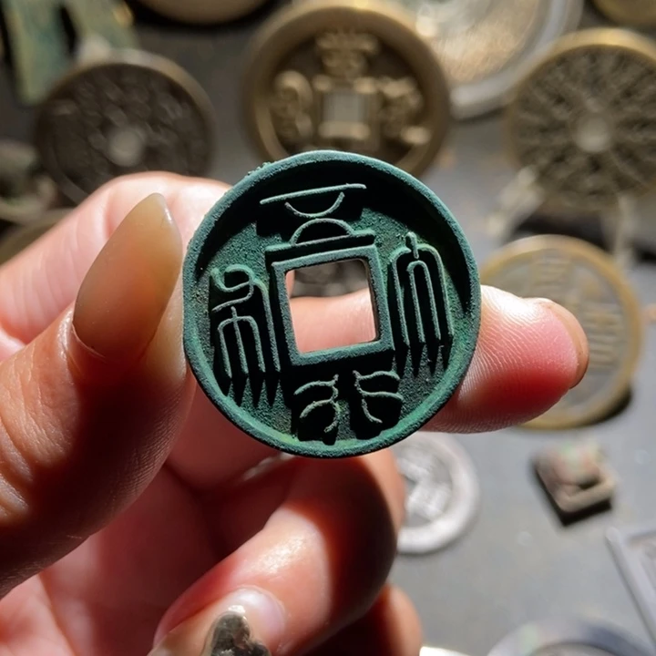 铜现代工艺品防制品