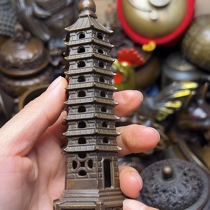 铜器摆件老王直播间