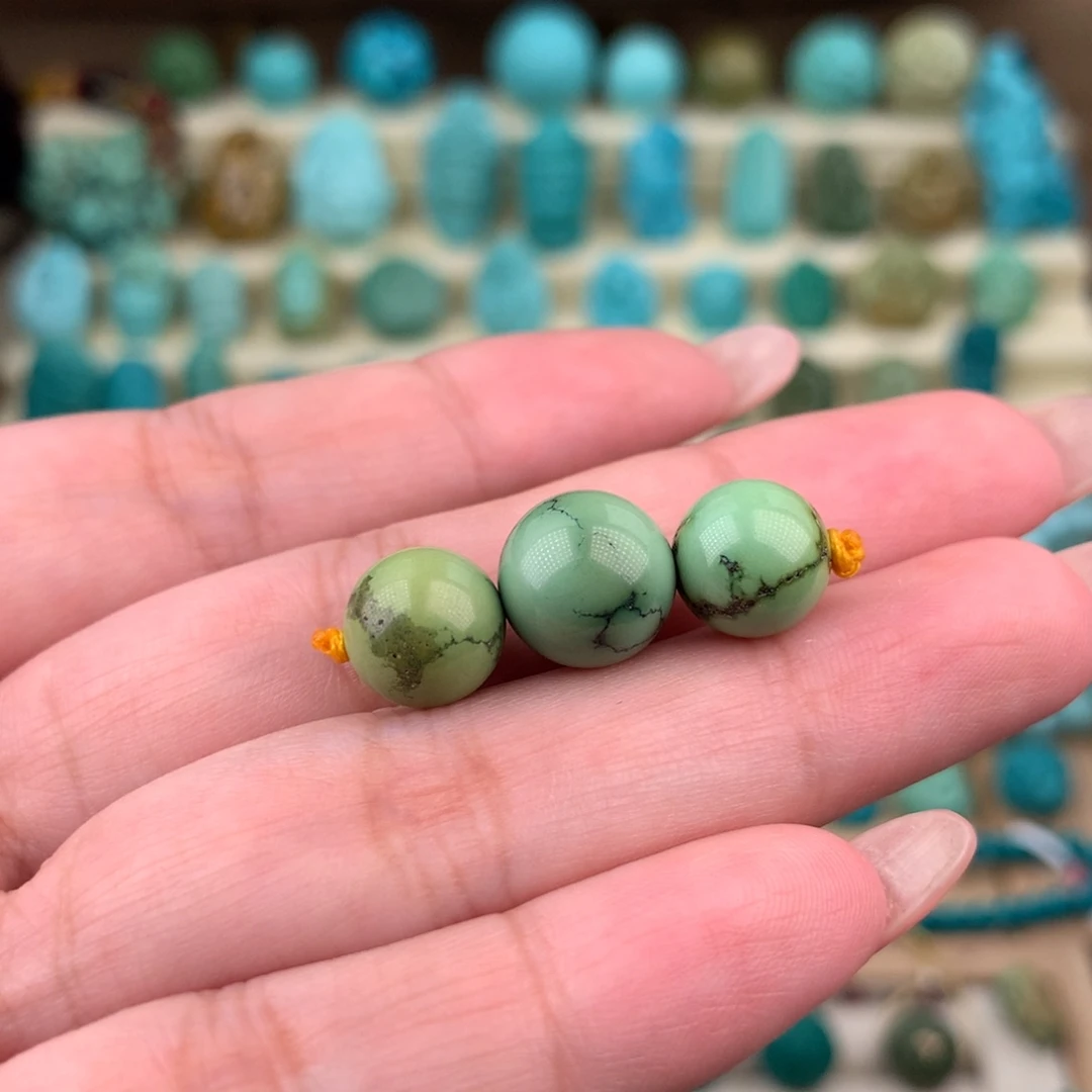 未镶嵌绿松石珠宝奇石