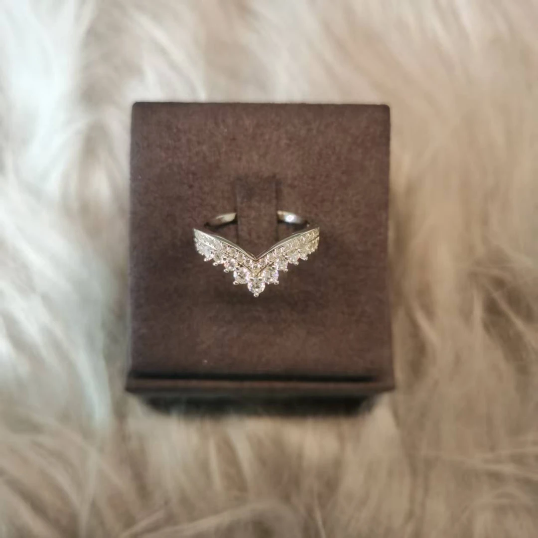 带包装  双排V排戒指.K