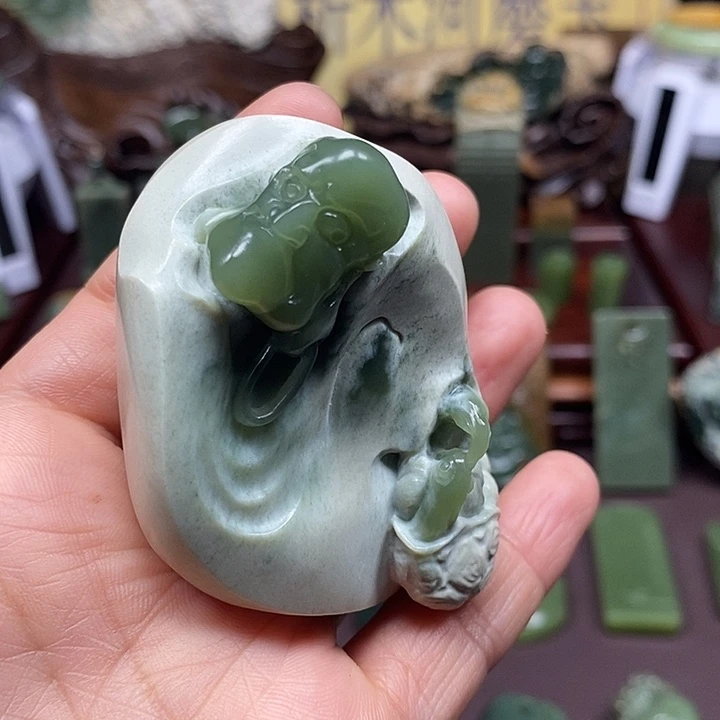 岫岩老玉（透闪石质玉）析木未镶嵌y****9