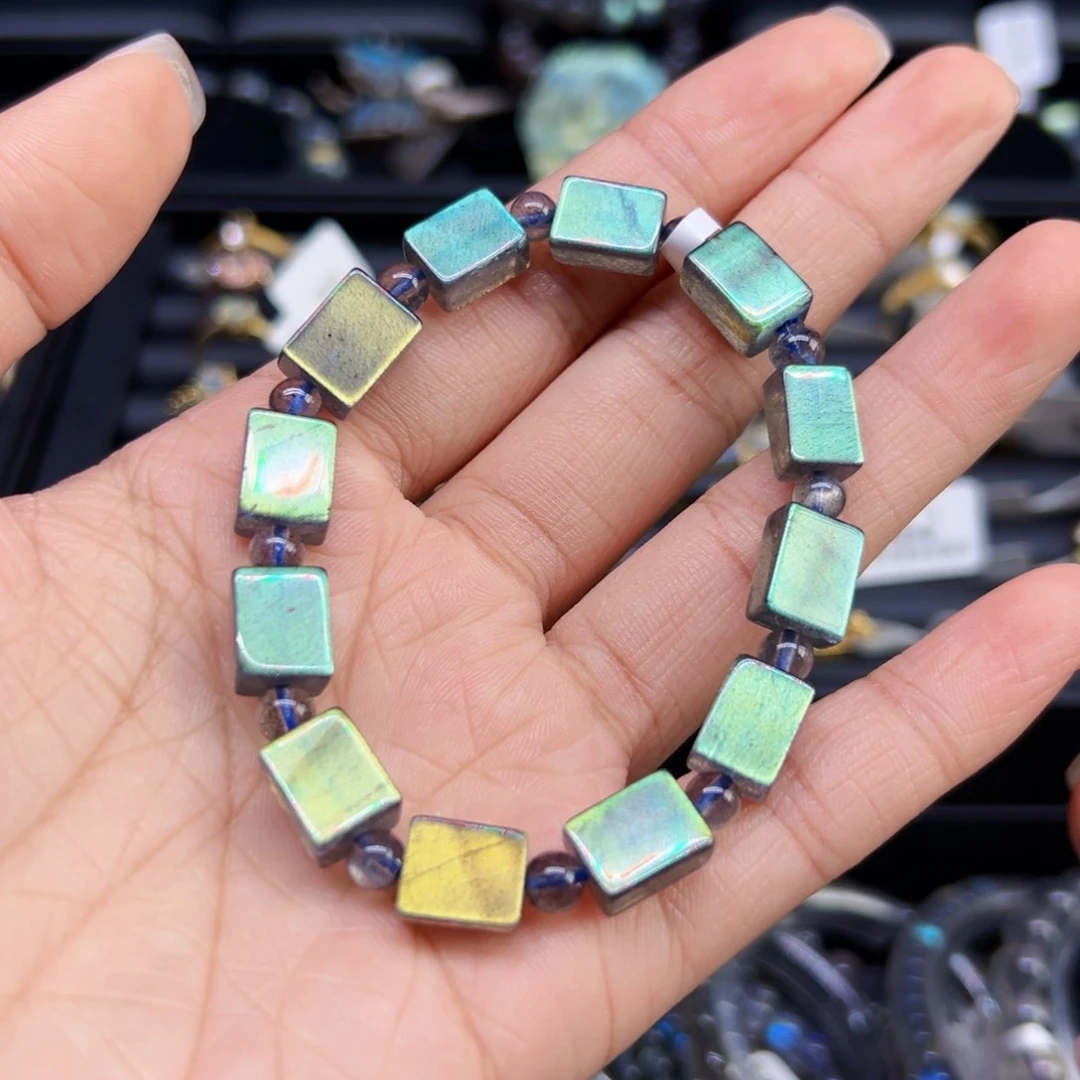 未镶嵌手串长石8.4m左右