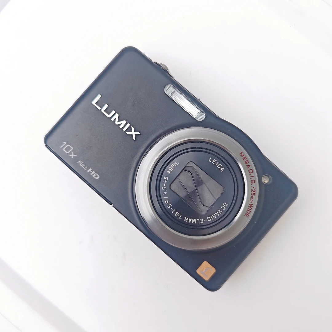 9新 Panasonic/松下 sz7 柔光白长焦机 1410万像素 10倍变焦