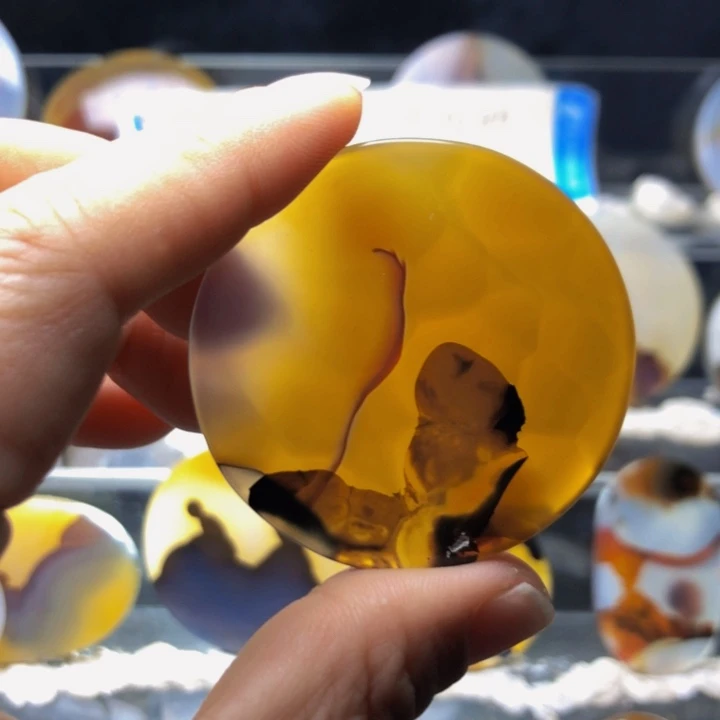 合金玛瑙/玉髓珠宝奇石鉴**瓷105有瑕