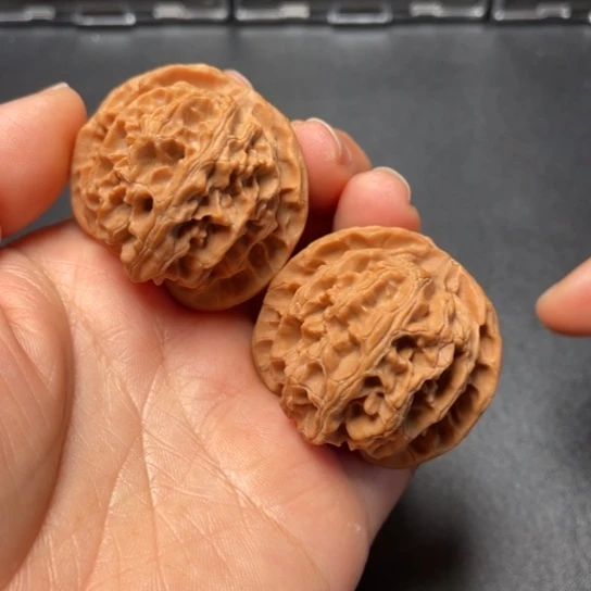【闪购商品】把件文玩核桃苹果………