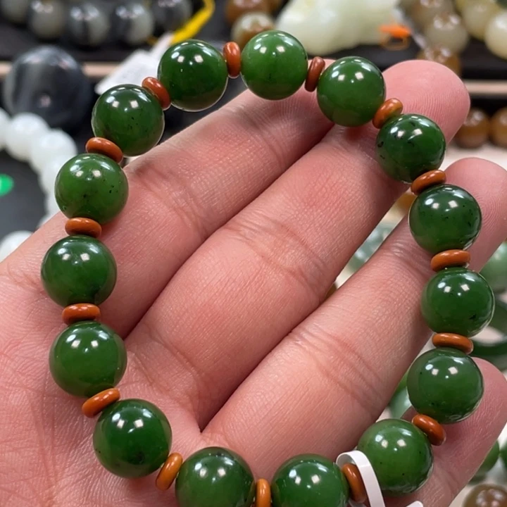 醉***风和田玉未镶嵌手串