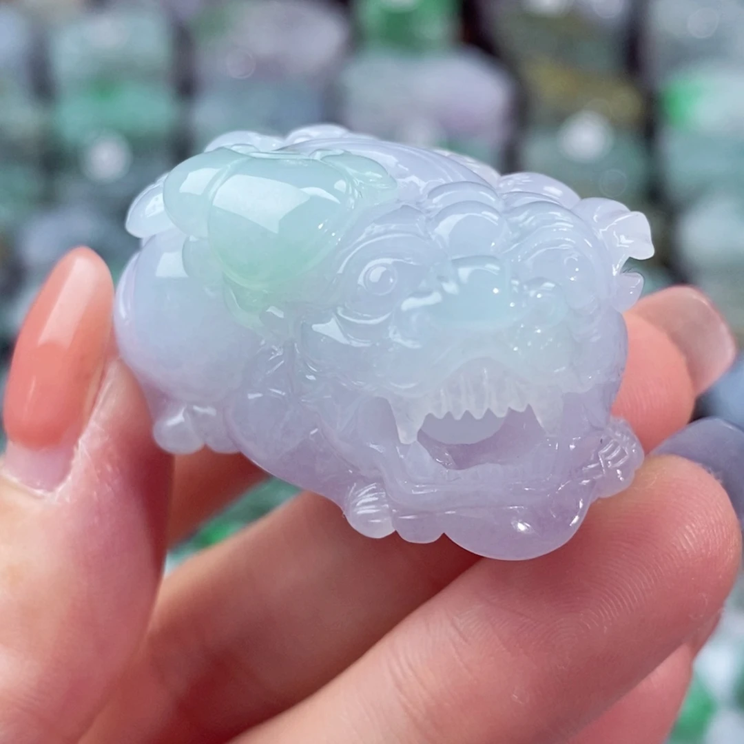 颈饰未镶嵌翡翠天然