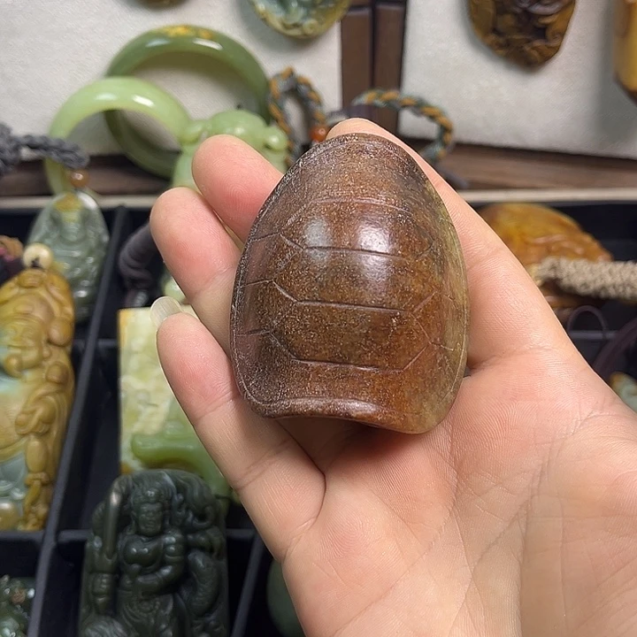 岫岩河磨玉（透闪石质玉）未镶嵌颈饰