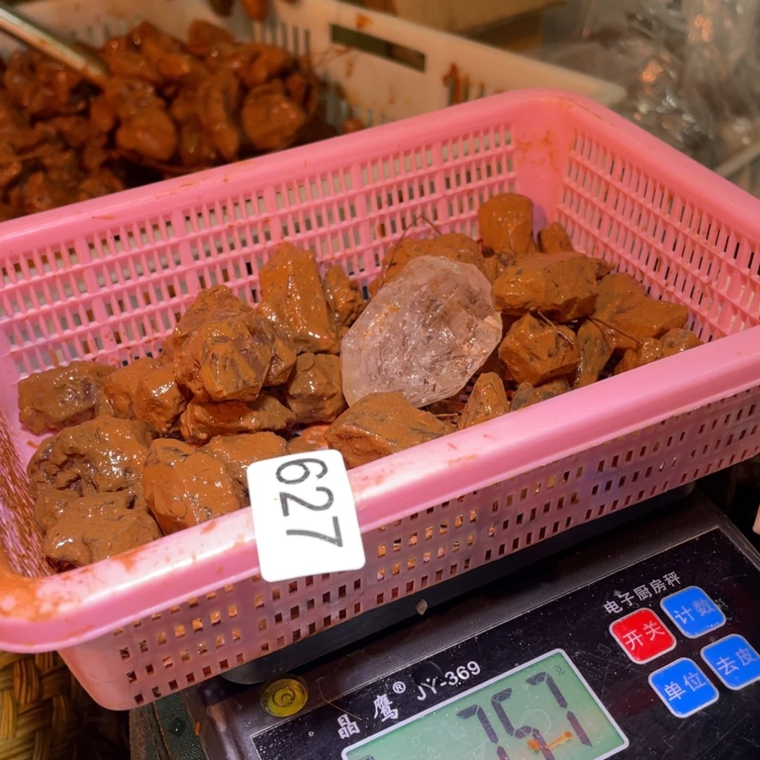 未镶嵌水晶珠宝半成品