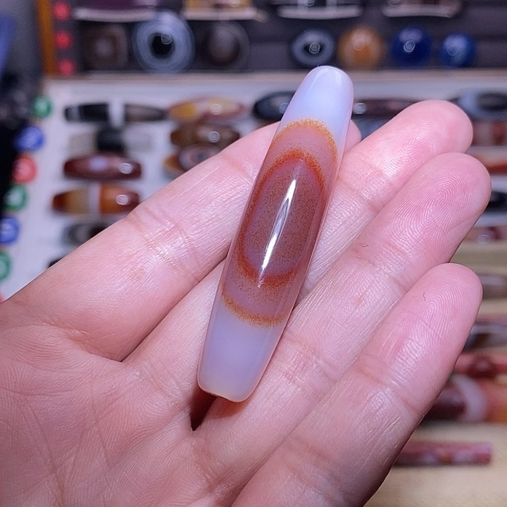 玛瑙/玉髓挂件未镶嵌钉*子