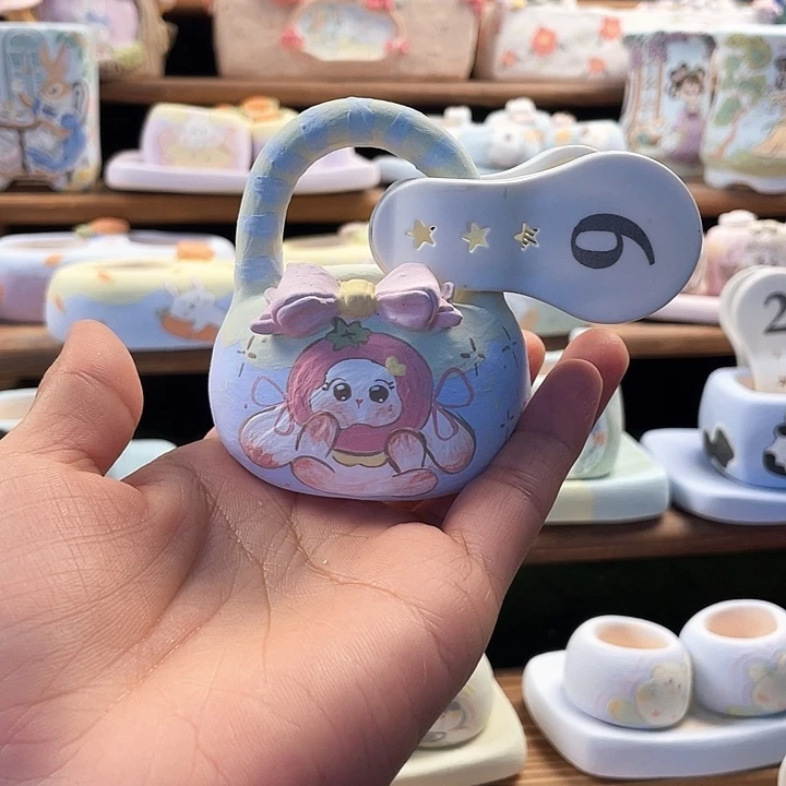 花盆6……手工手绘花盆