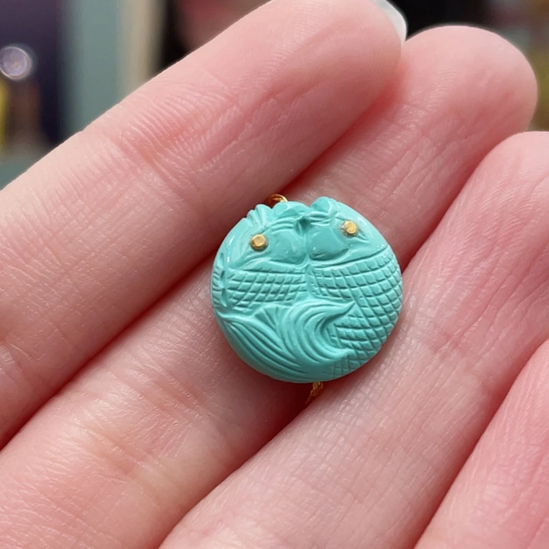 绿松石颈饰未镶嵌