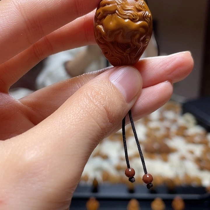 吊坠橄榄核橄榄 马