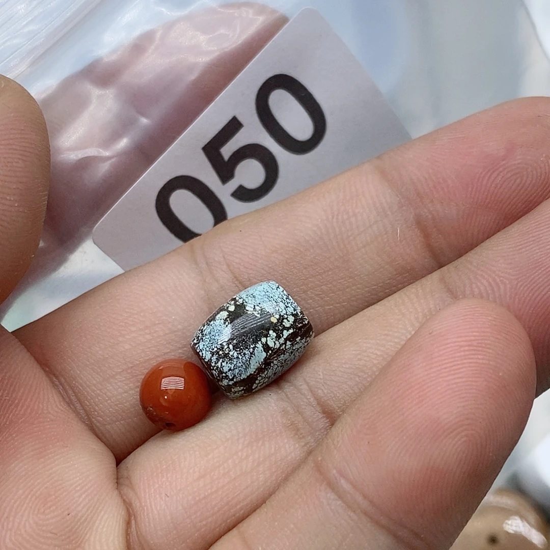 未镶嵌南红玛瑙珠宝奇石