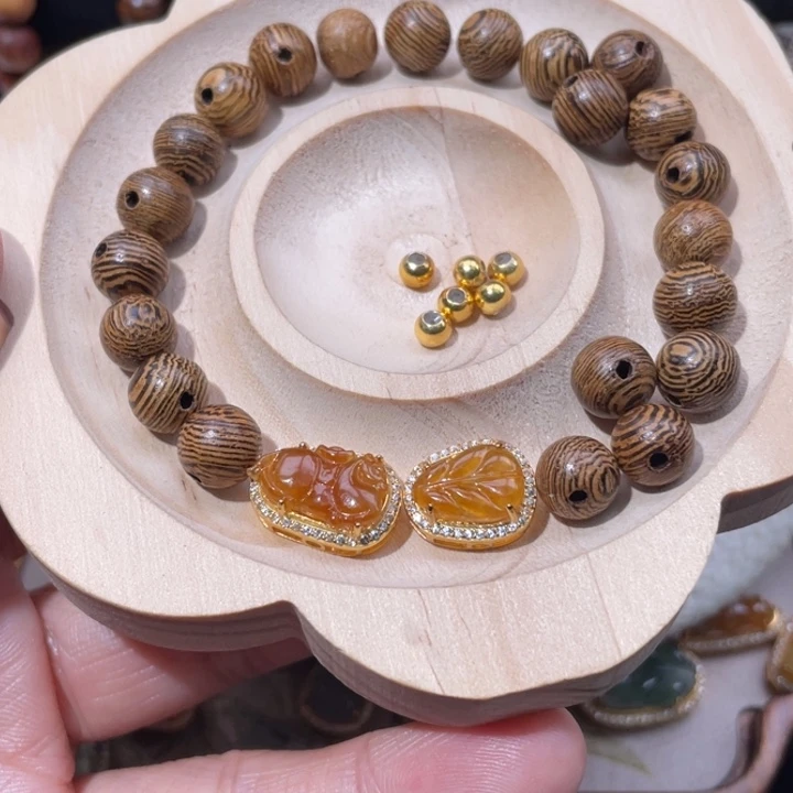 小***蜜翡翠银S925镶嵌颈饰