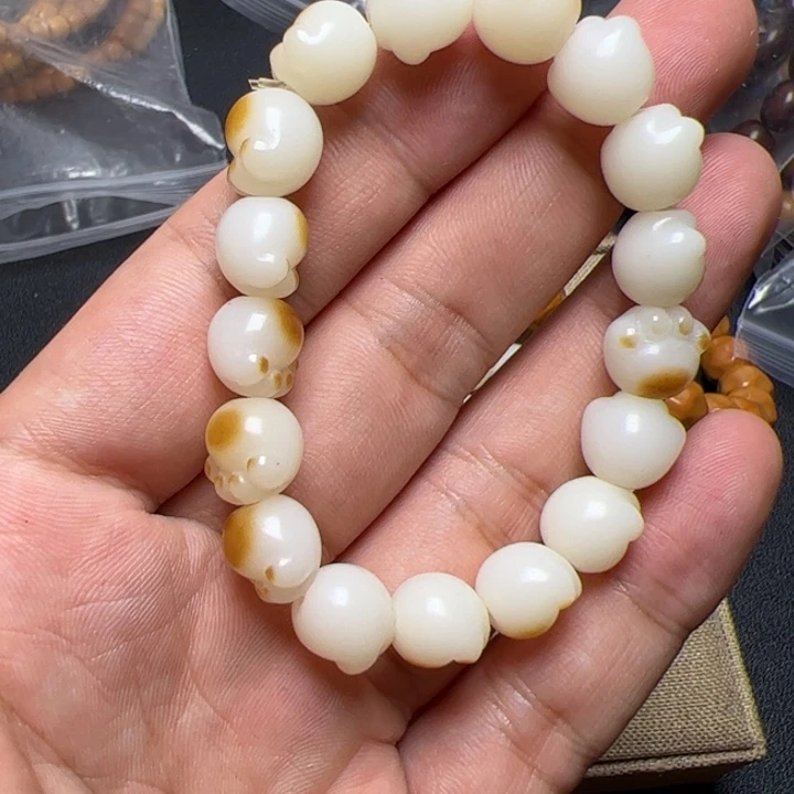 猴头核桃手串菲**姐突击