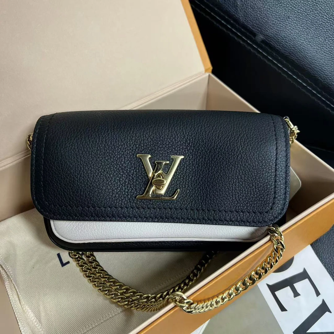 95新 LouisVuitton/路易威登 捐金沉珠/Lock me链条包单肩