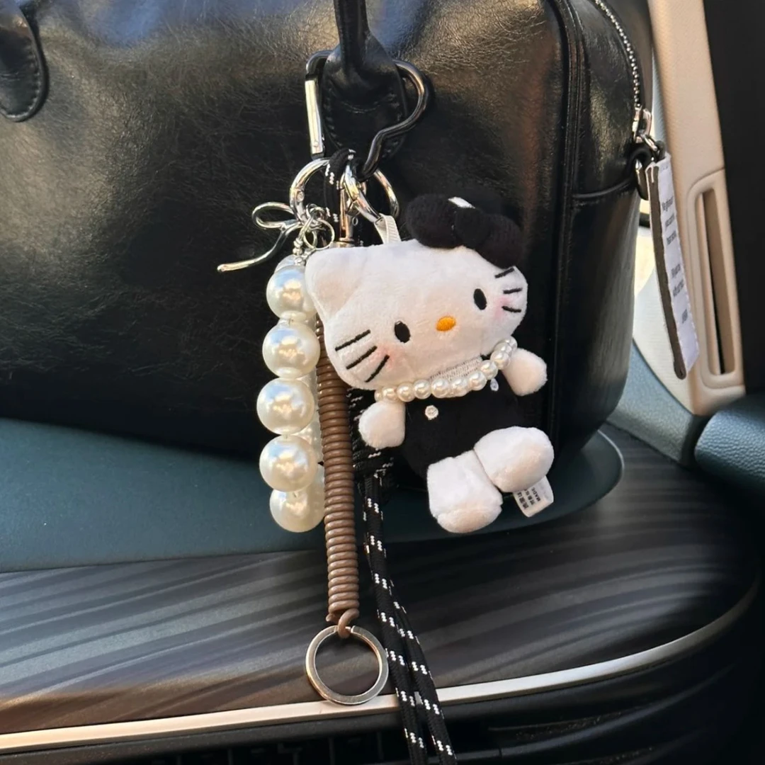miu系包包挂件小香风hellokitty钥匙扣小众显眼高级感情侣女礼物