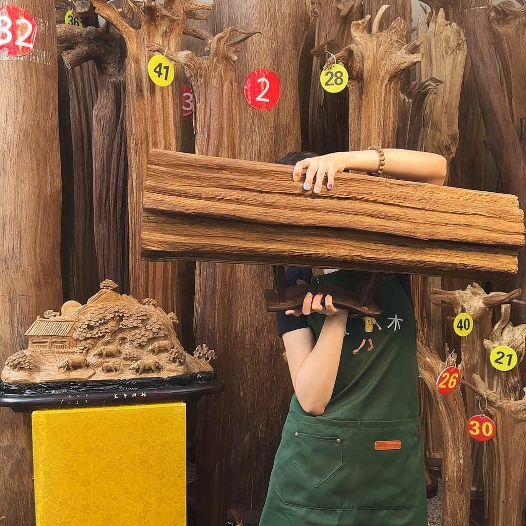 沉香摆件天然沉香原材料摆件➕底座