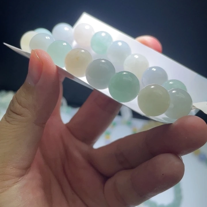 未镶嵌定制翡翠翡翠卡12+