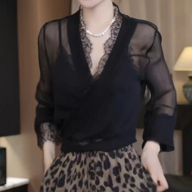 2025新法式浪漫氛围感精致蕾丝边多穿开衫LK2504596