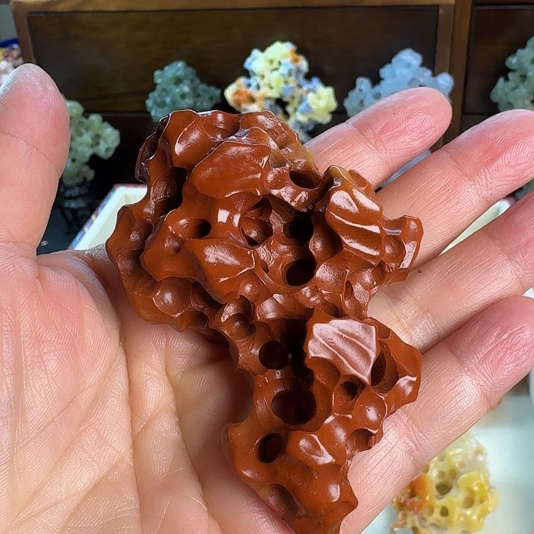 老挝石老挝石山子