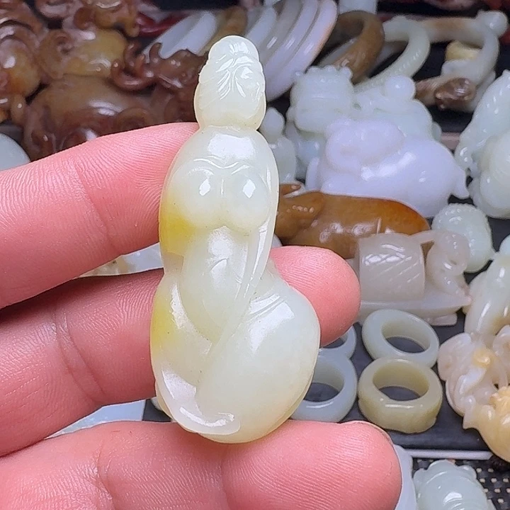 未镶嵌和田玉挂件