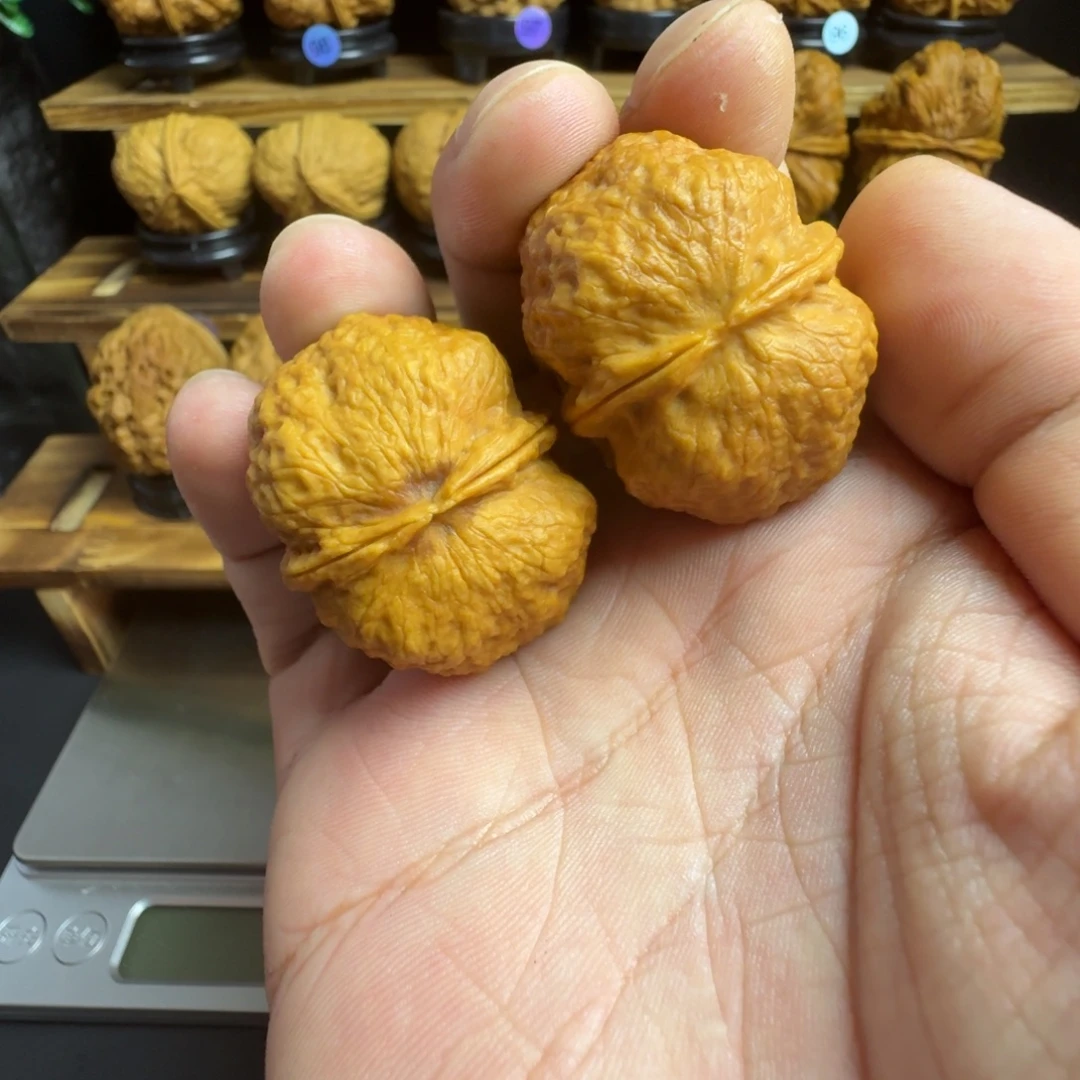 文玩核桃把件21号虎头蛙36尺