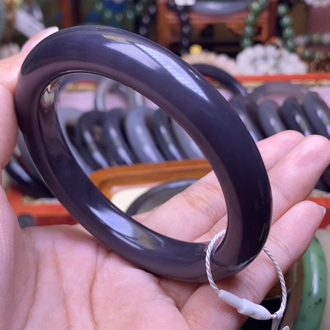 和田玉未镶嵌颈饰浓烟紫葡萄紫老矿料手镯59