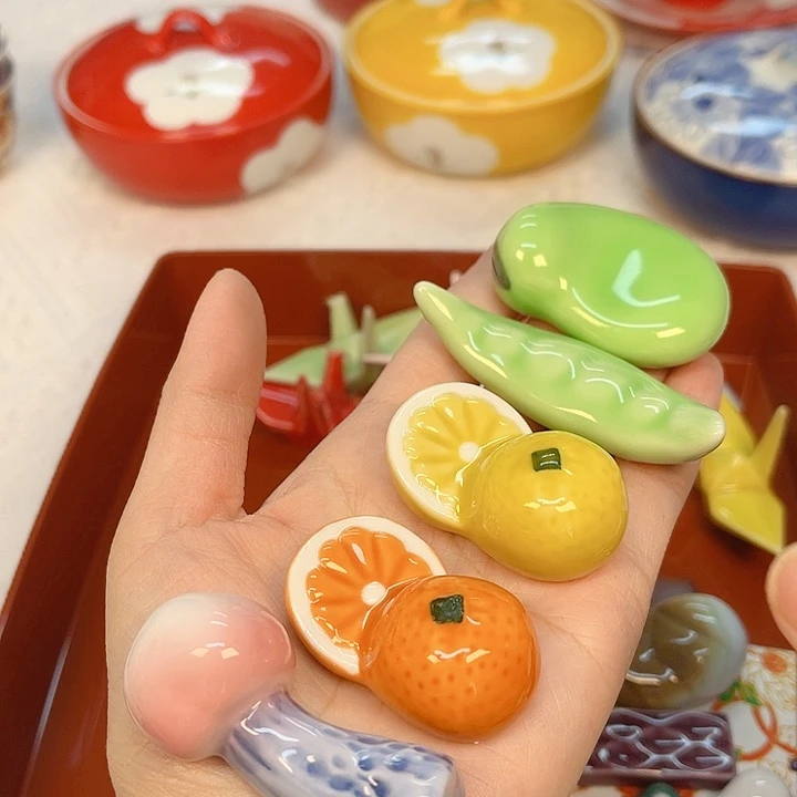 瓷片风*尘The first thing