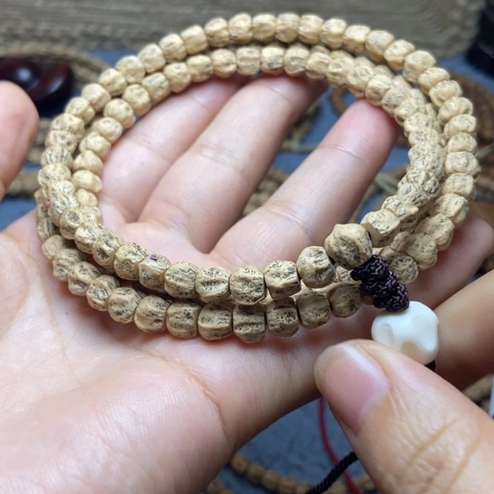 【闪购商品】吊坠柏香籽/百香籽