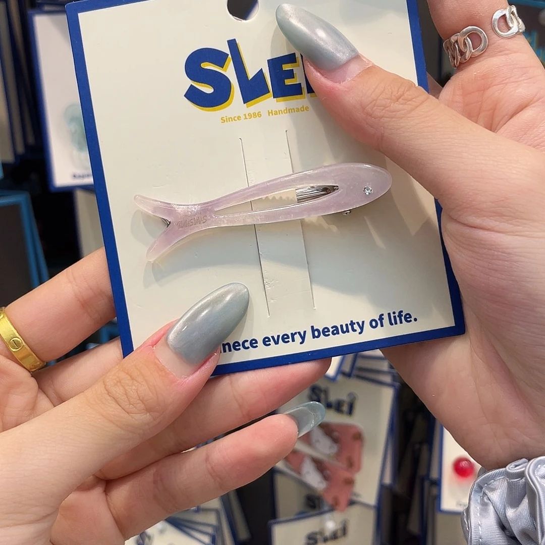 布艺非金属紫色鱼