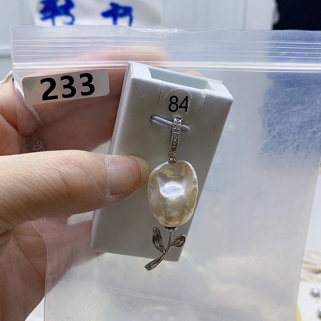 颈饰合金淡水珍珠