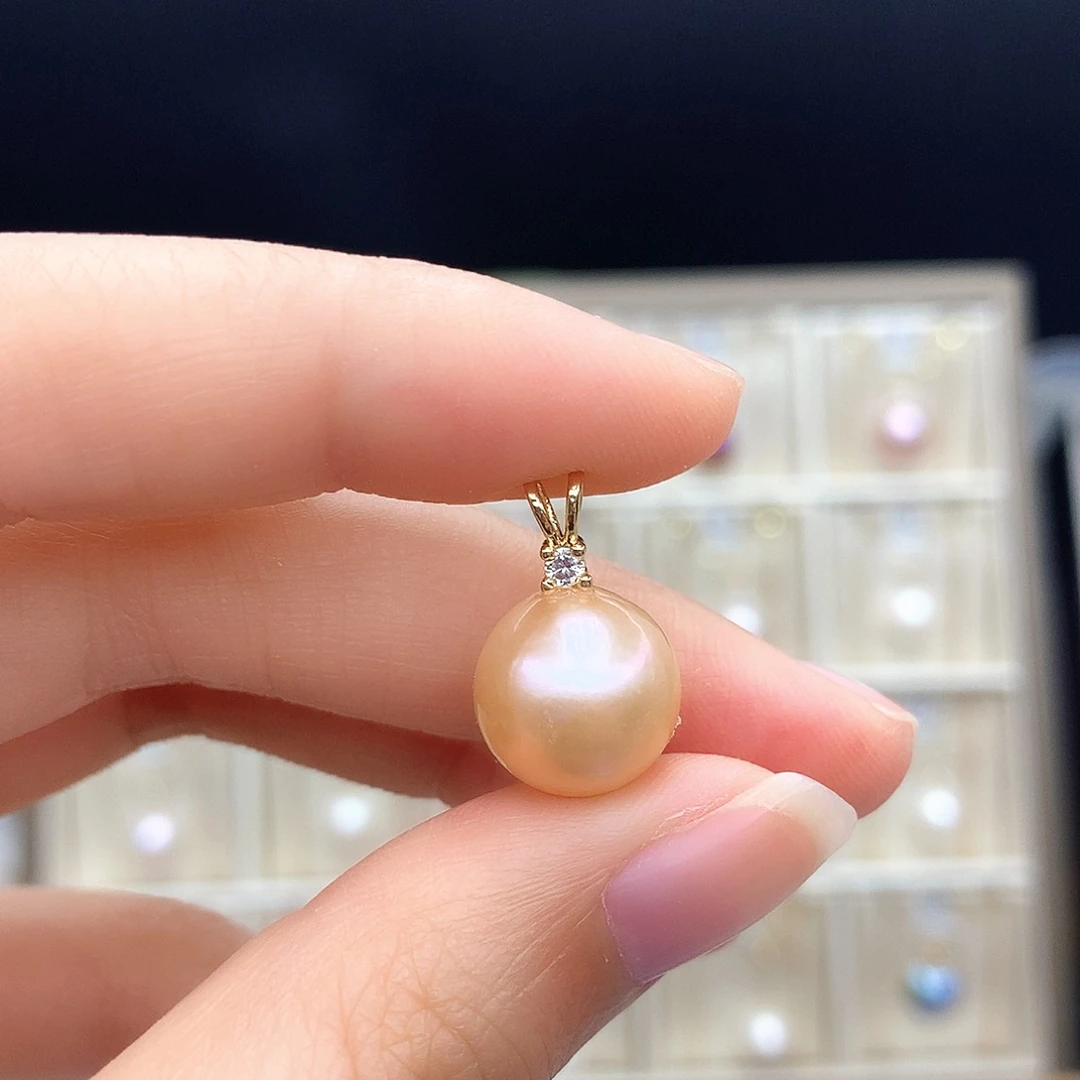 淡水珍珠合金颈饰