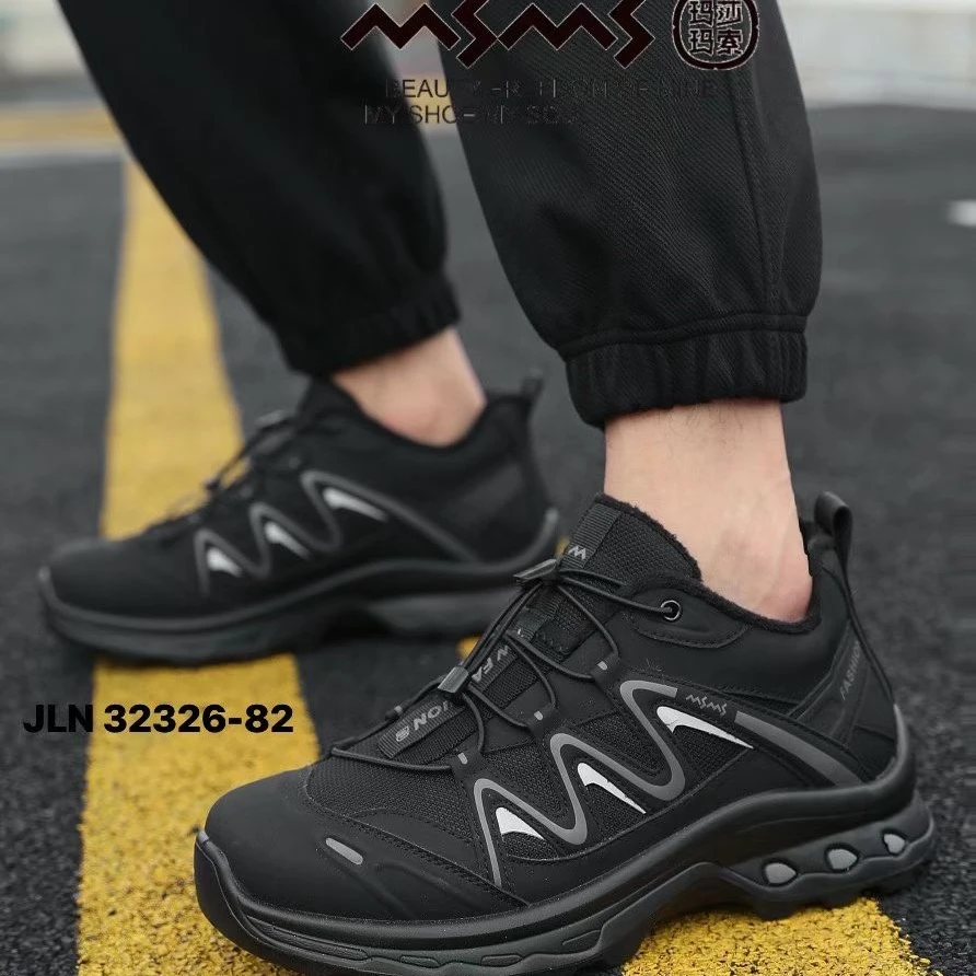 <玛莎玛索>2025冬季大棉新款32326-82拼色圆头加绒保暖舒适男板鞋