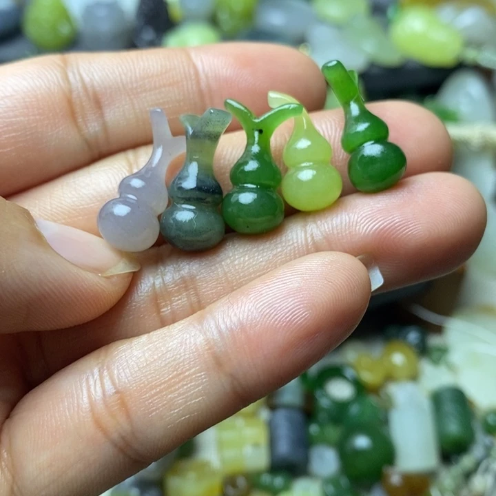 和田玉配件未镶嵌