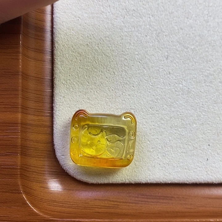 吊坠橄榄核游戏机